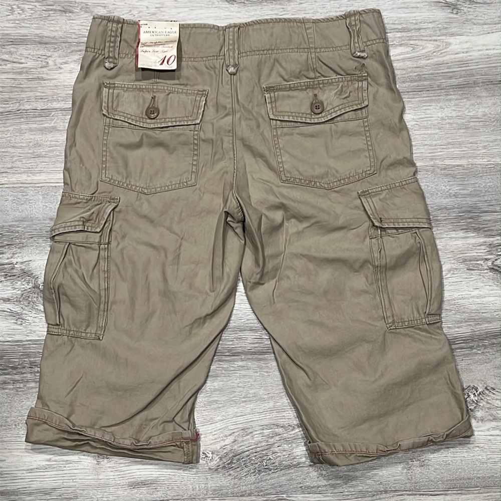 Women's American Eagle Khaki Cargo Capri Pants NWT - Picture 6 of 7